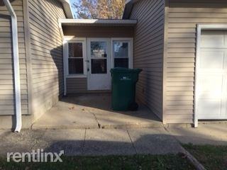 420 E College St - Photo 3 of 12