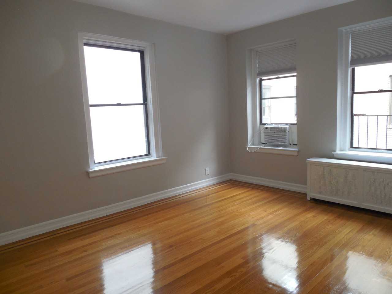 201 Eastern Pkwy #4M