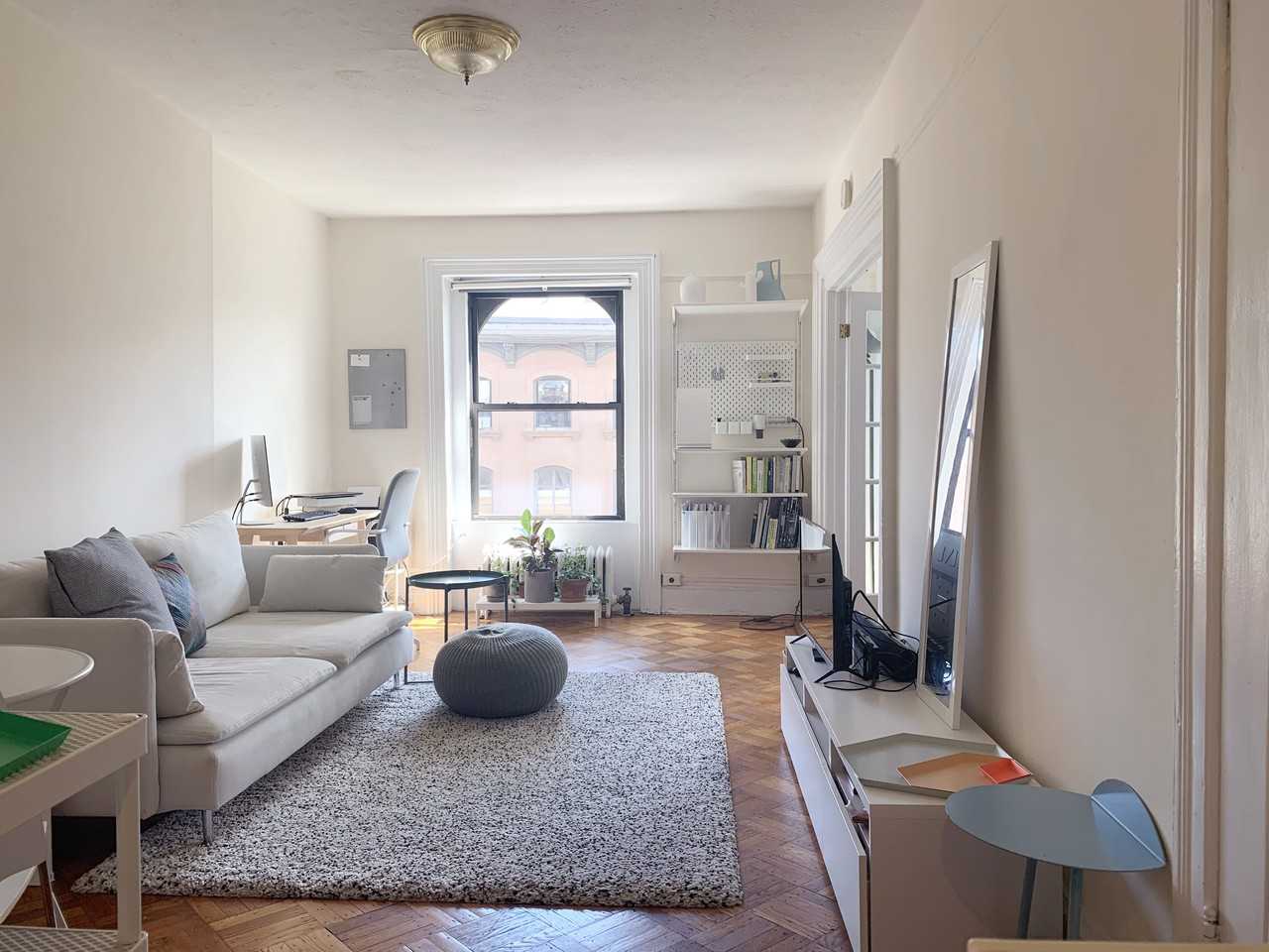 141 Montague St #6 - Photo 2 of 3