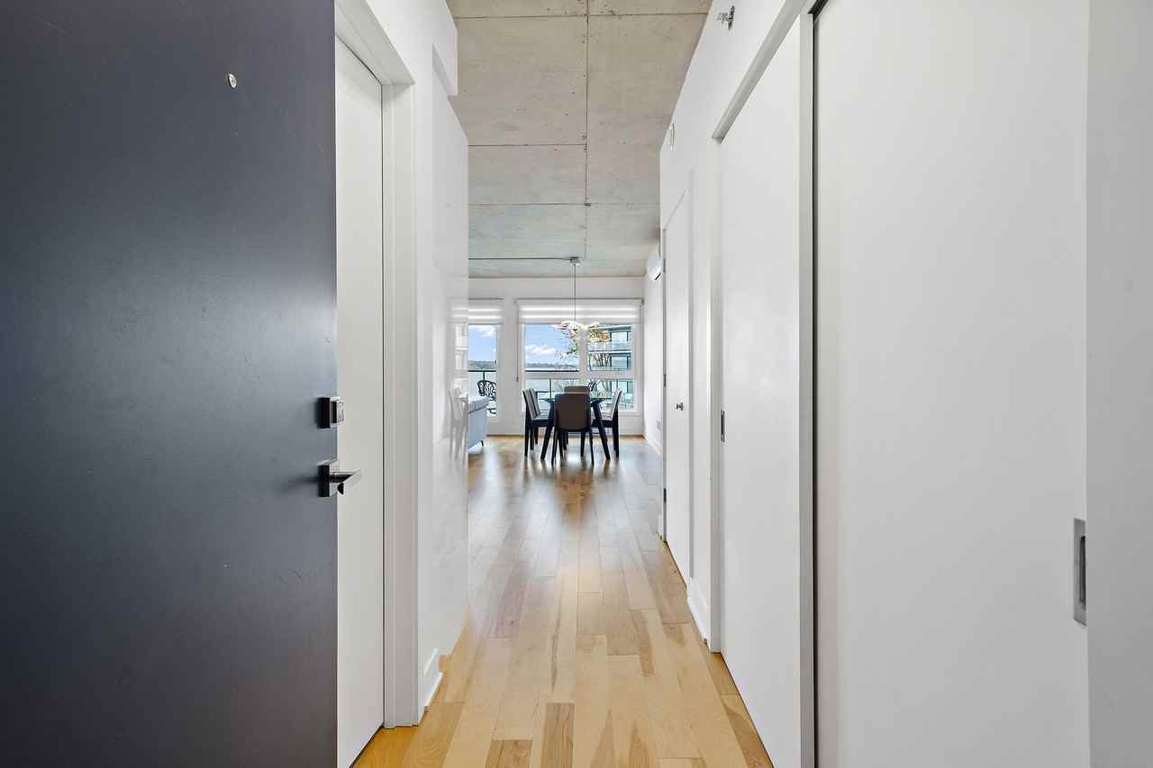 695 Boulevard Perrot 412, L'ÎlePerrot, QC J7V 3H5 2 Bedroom Apartment