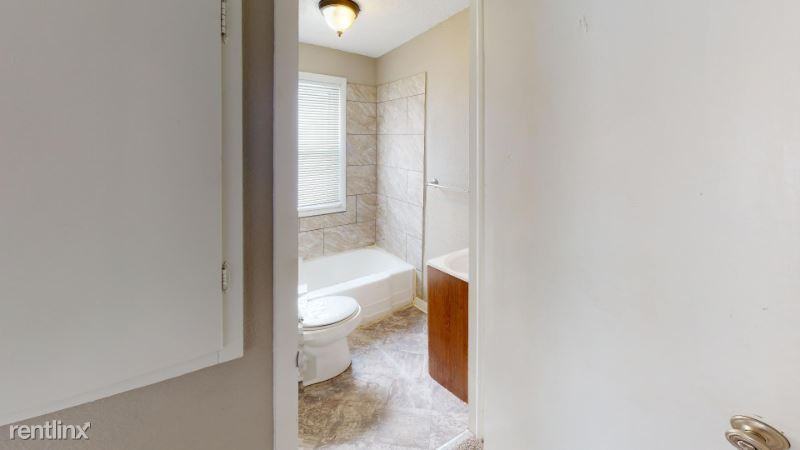 3928 N Lister Ave - Photo 3 of 16