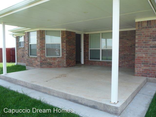 104 Wheat Ridge Ave - Photo 2 of 21