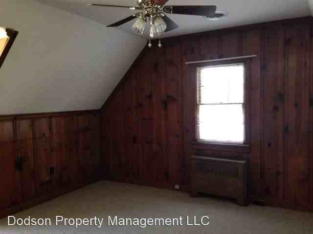5813 Fitzhugh Ave - Photo 3 of 4
