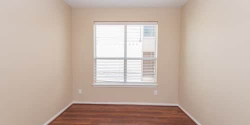 11736 Latania Ln - Photo 3 of 24