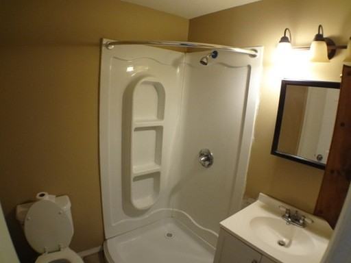 136 S Young St - Photo 3 of 4