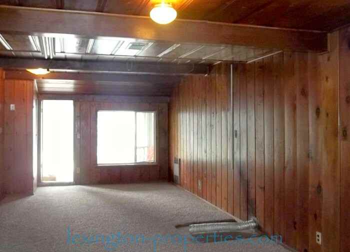 3216 Wemberley Dr - Photo 2 of 7