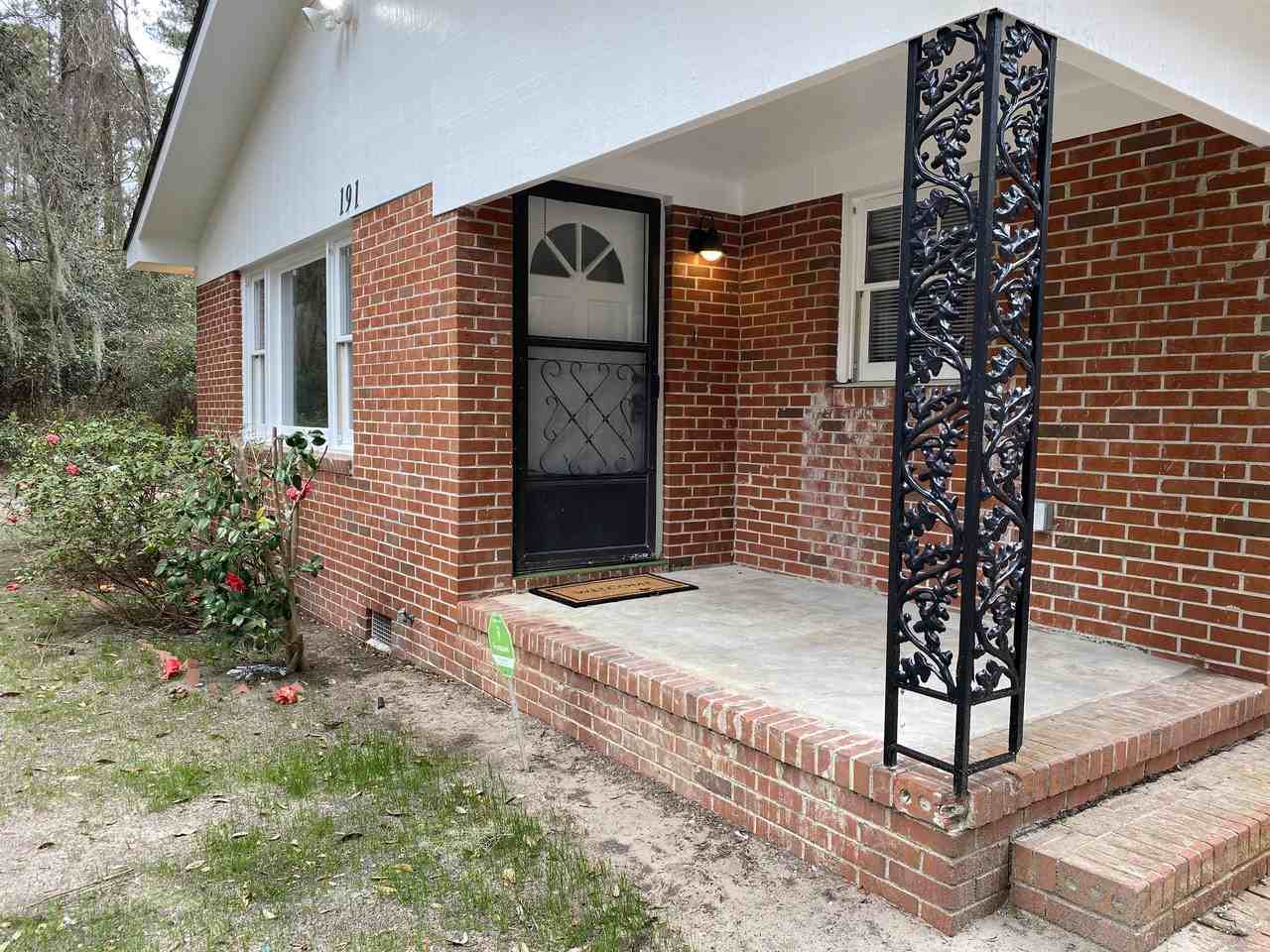 191 Ernest Dr #1 - Photo 3 of 21