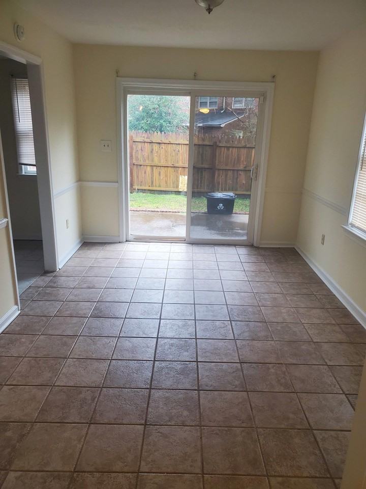 387 Circuit Lane - 1UNIT F #1 - Photo 7 of 22