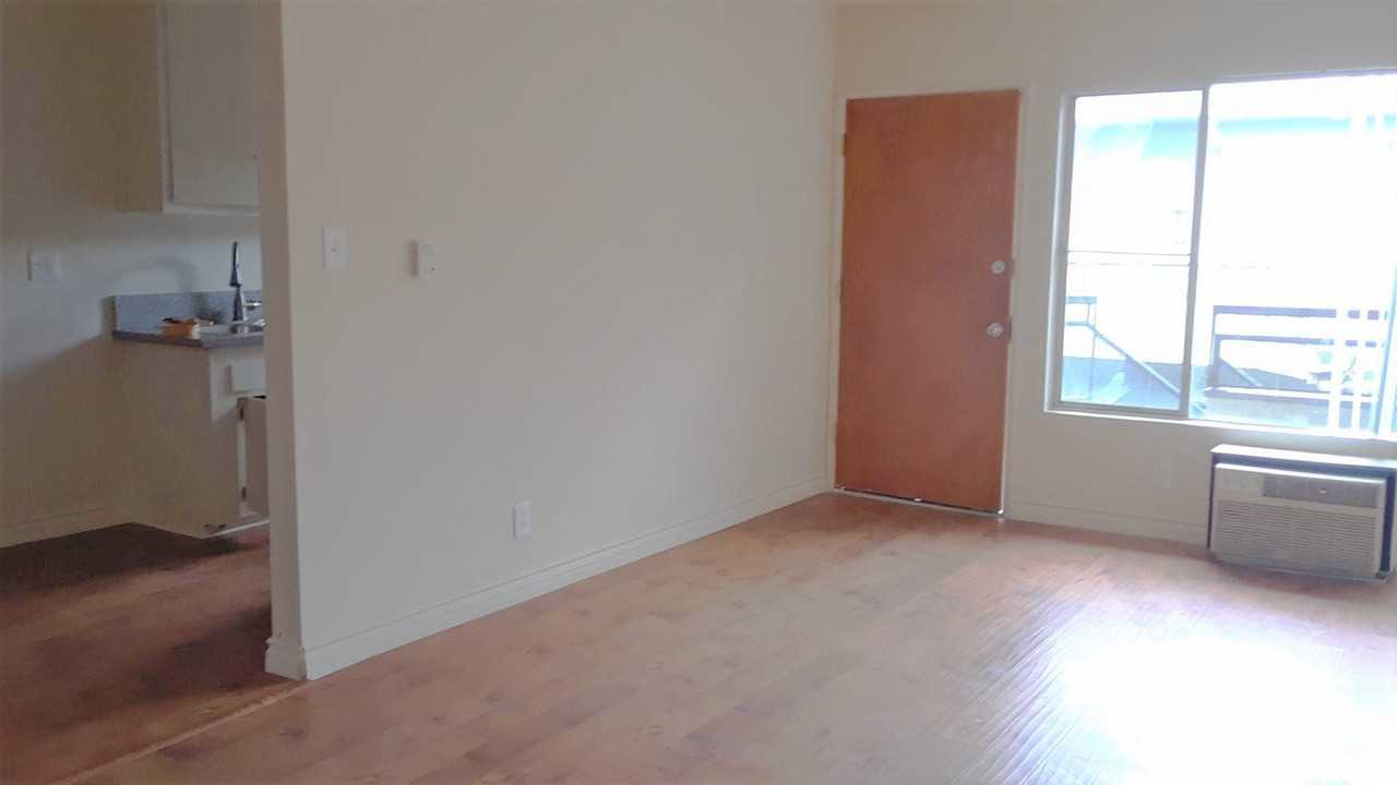 Fred Leeds Properties - Photo 3 of 6