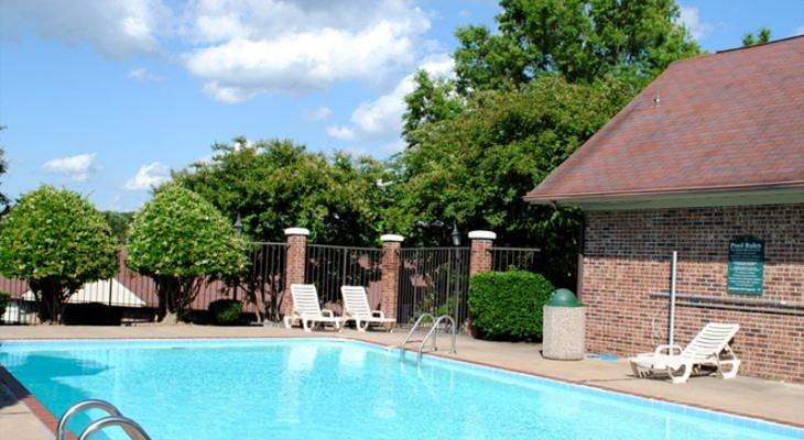 The Waterford Apartments - Photo 2 of 25