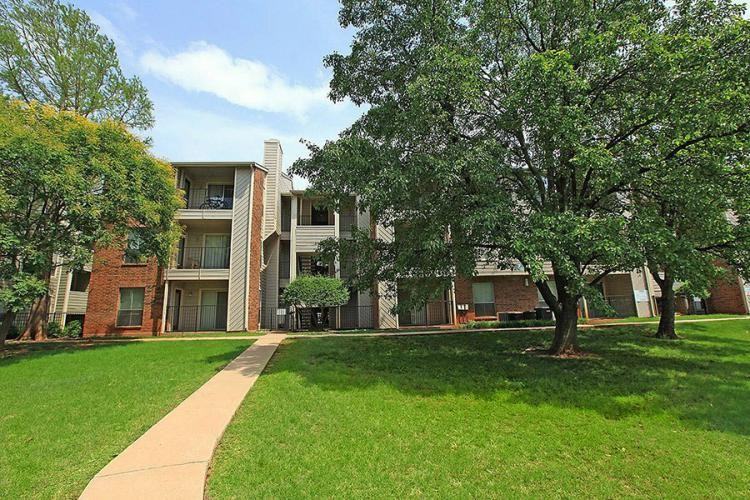 Bluff Creek Apartments - Photo 2 of 20