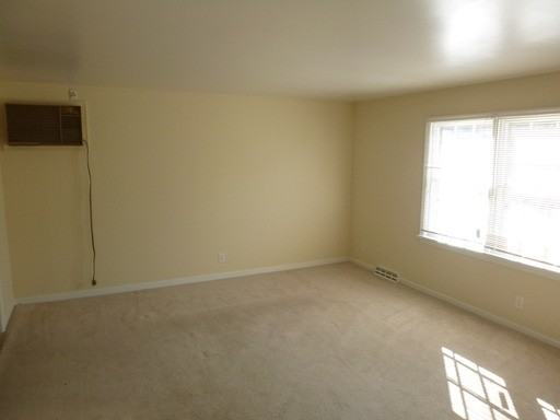 5636 Forest Hill Ave - Photo 3 of 32