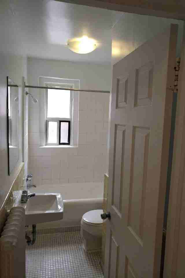 70 Gloucester Street - Photo 2 of 8