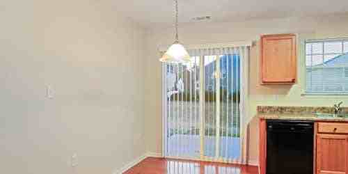 705 Overlook Rd - Photo 3 of 16