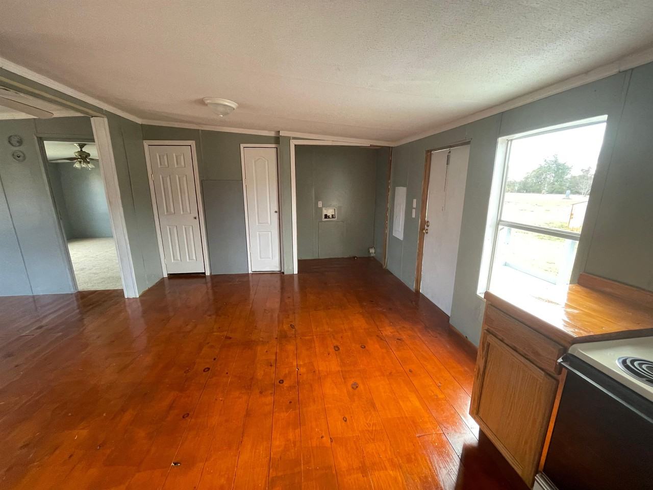 399 Shady Ln #1 - Photo 3 of 8