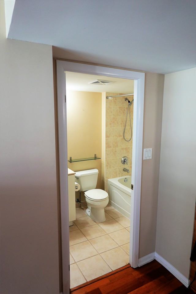 38 Grenville Street #1009 - Photo 7 of 25