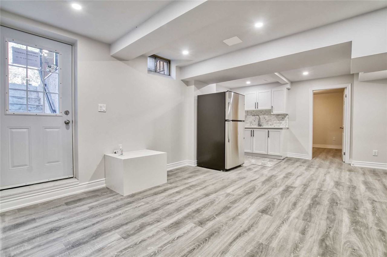 2 Bedroom + Den Apartment for Rent in Highland Creek - Photo 3 of 21
