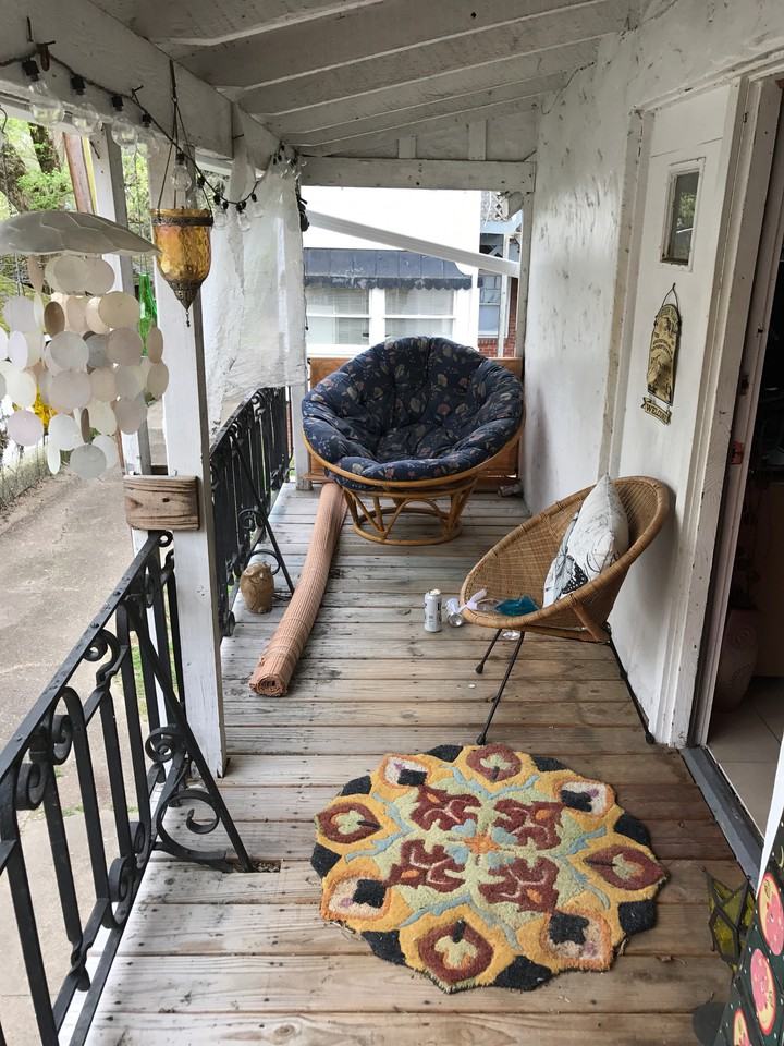 1028 6th St - Photo 3 of 11