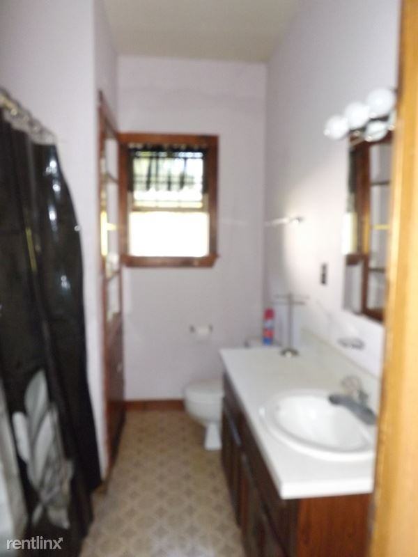 172 German Hill Rd - Photo 3 of 17