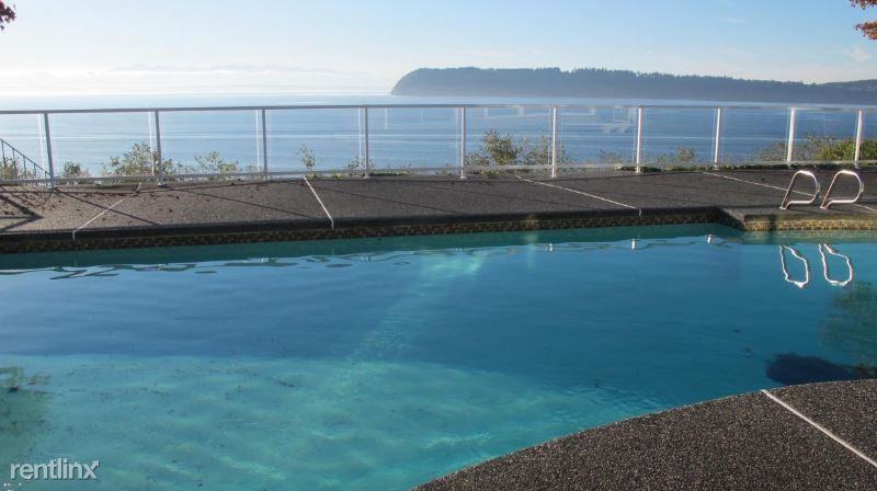 10702 Marine View Dr - Photo 2 of 19