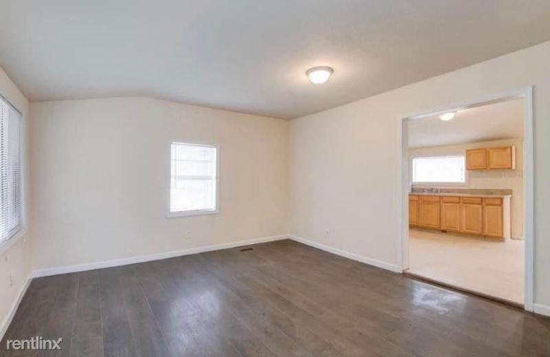 804 Mcgowan Ave - Photo 2 of 17