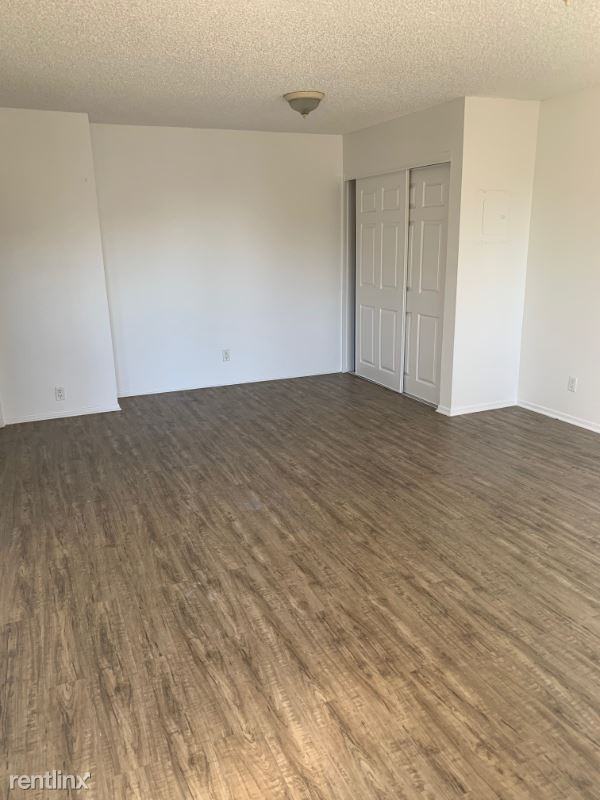 2511 Verde St - Photo 3 of 7