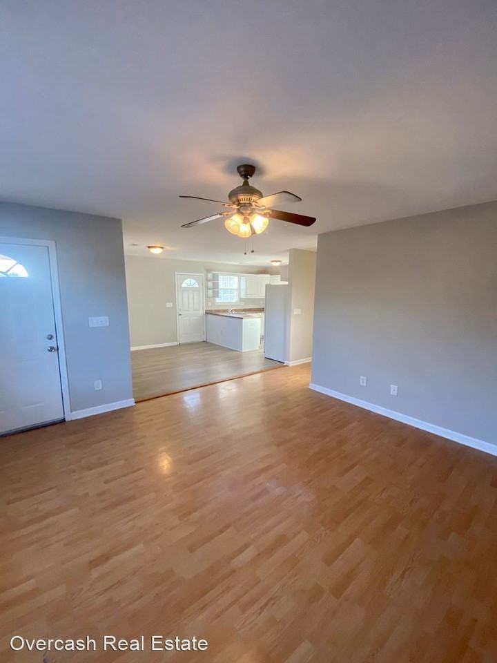 1110 Mason St - Photo 2 of 11