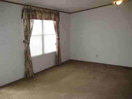 107 Theodore Ln - Photo 2 of 16