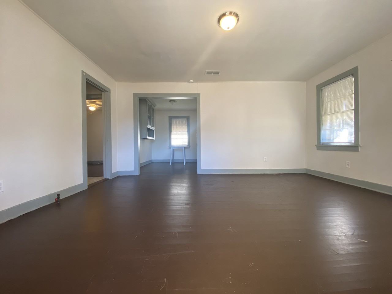 301 N 25th Ave - Photo 3 of 9
