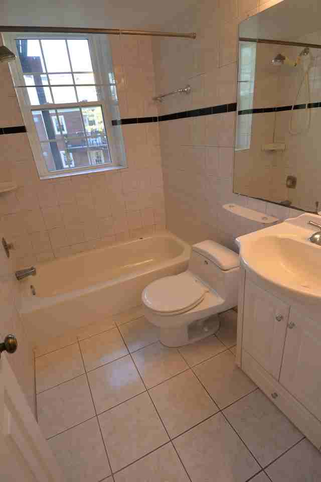 4811 30th St S #B2 - Photo 6 of 8