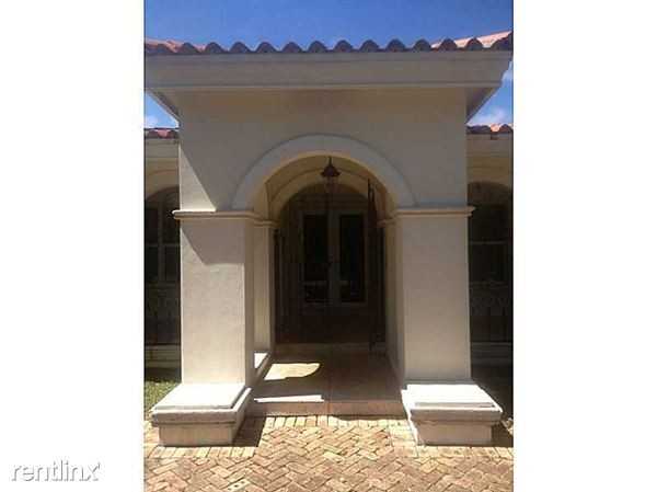 9304 Balada St - Photo 2 of 11