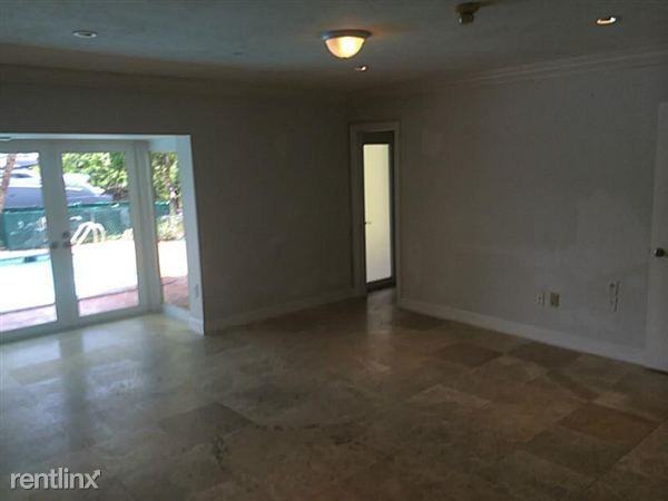 9304 Balada St - Photo 3 of 11