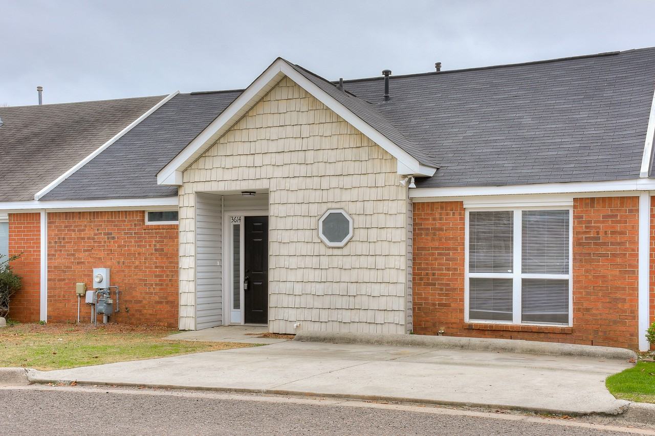 3614 Cullen Dr #1 - Photo 2 of 20