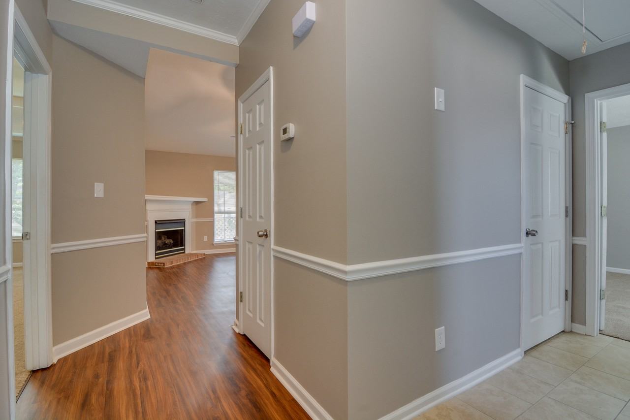 3614 Cullen Dr #1 - Photo 3 of 20