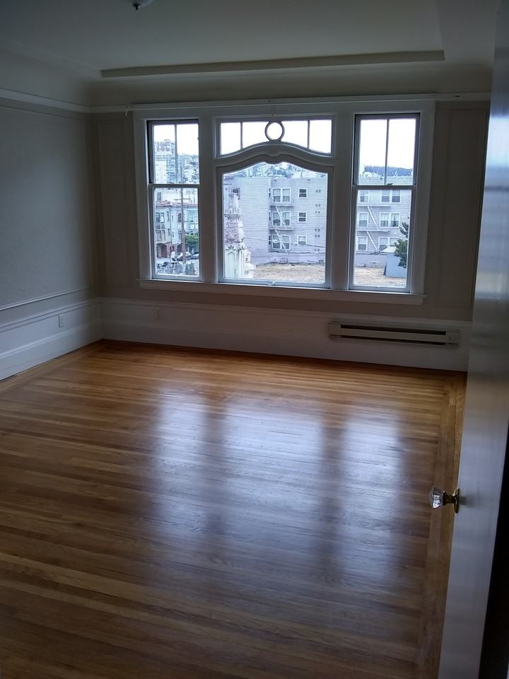2622 Van Ness Avenue - Photo 3 of 15