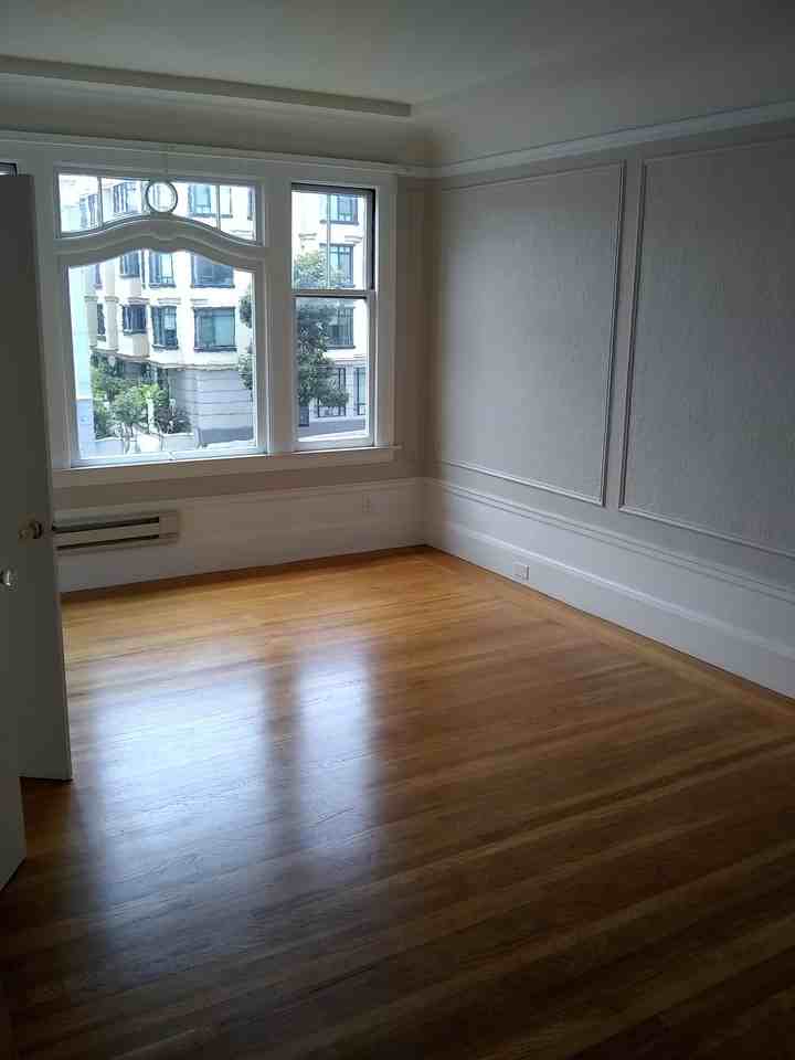 2622 Van Ness Avenue - Photo 2 of 15