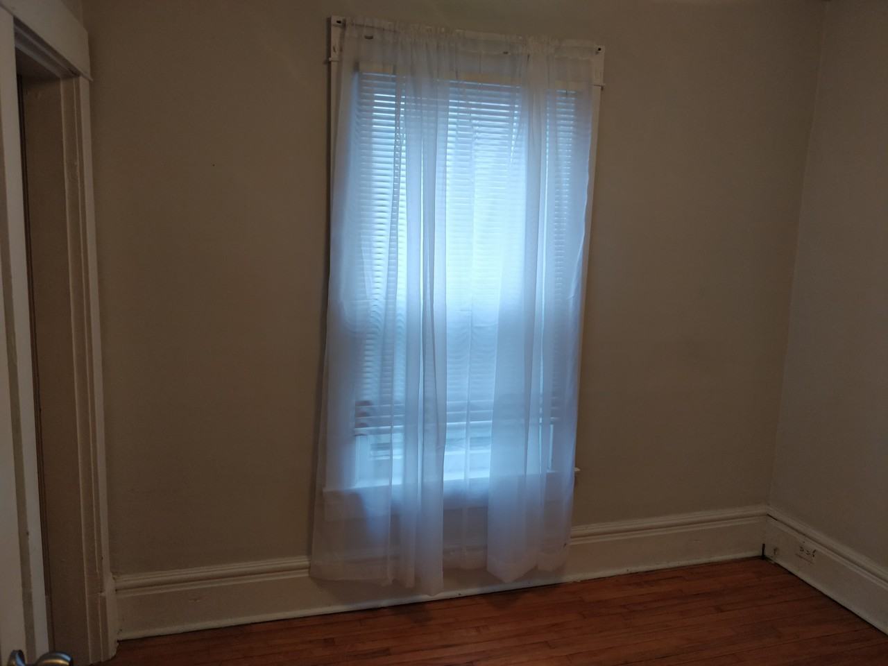 Dufferin St & Bloor St W