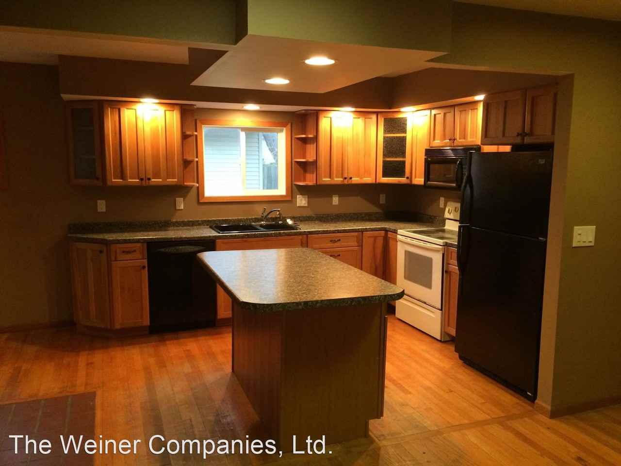 712 Breen Dr - Photo 3 of 19