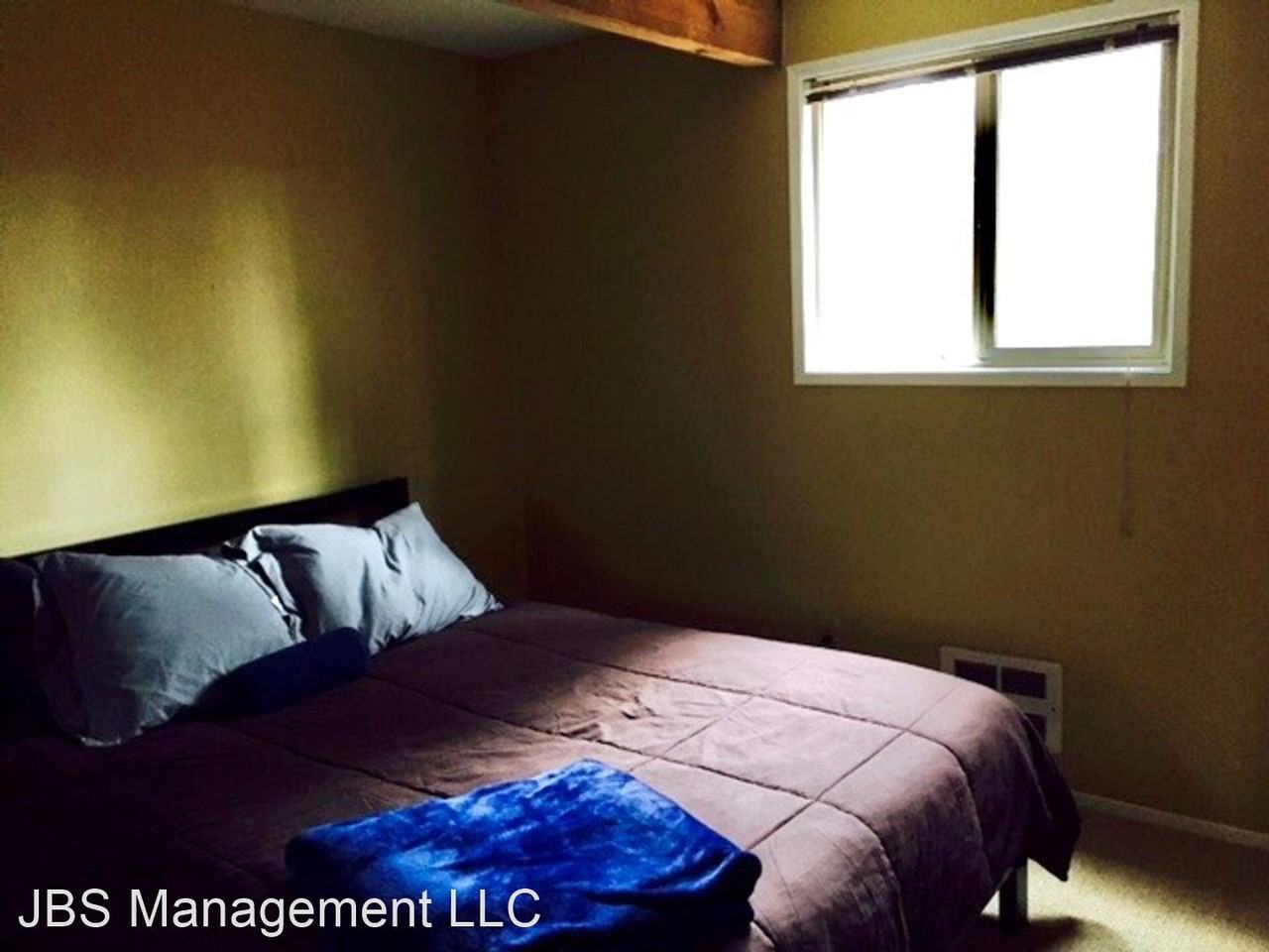 21521 73RD PL W - Photo 3 of 4