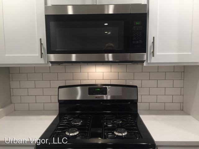 137 Woodland Ave - Photo 3 of 26