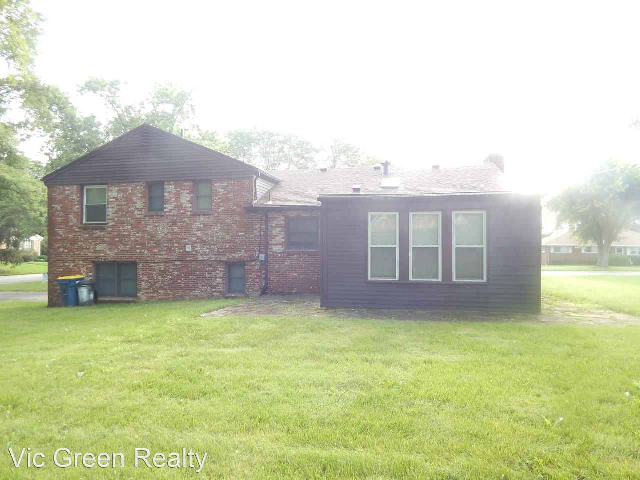 7541 Mintwood Ave - Photo 2 of 14