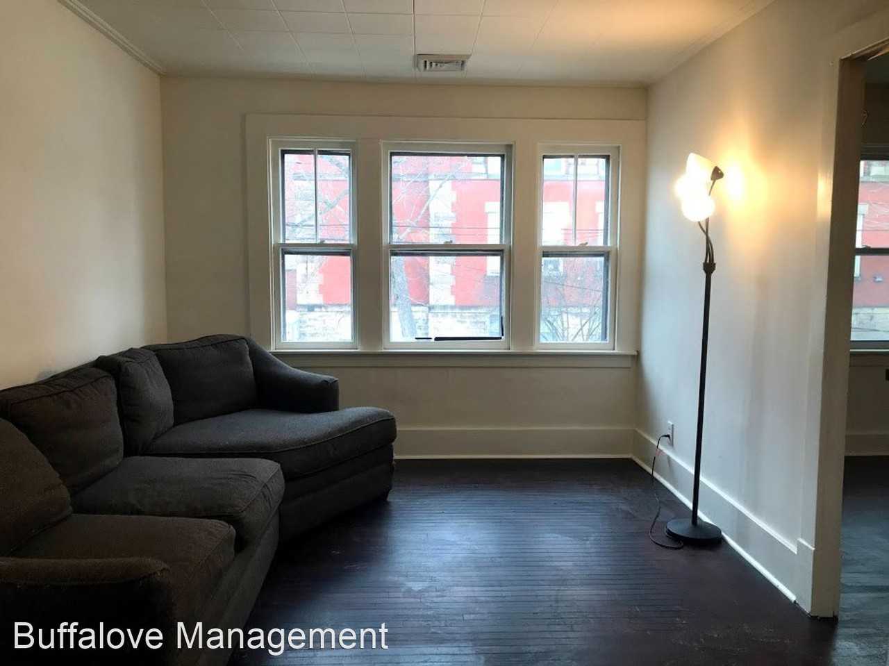 105 Germain Street - Photo 3 of 15