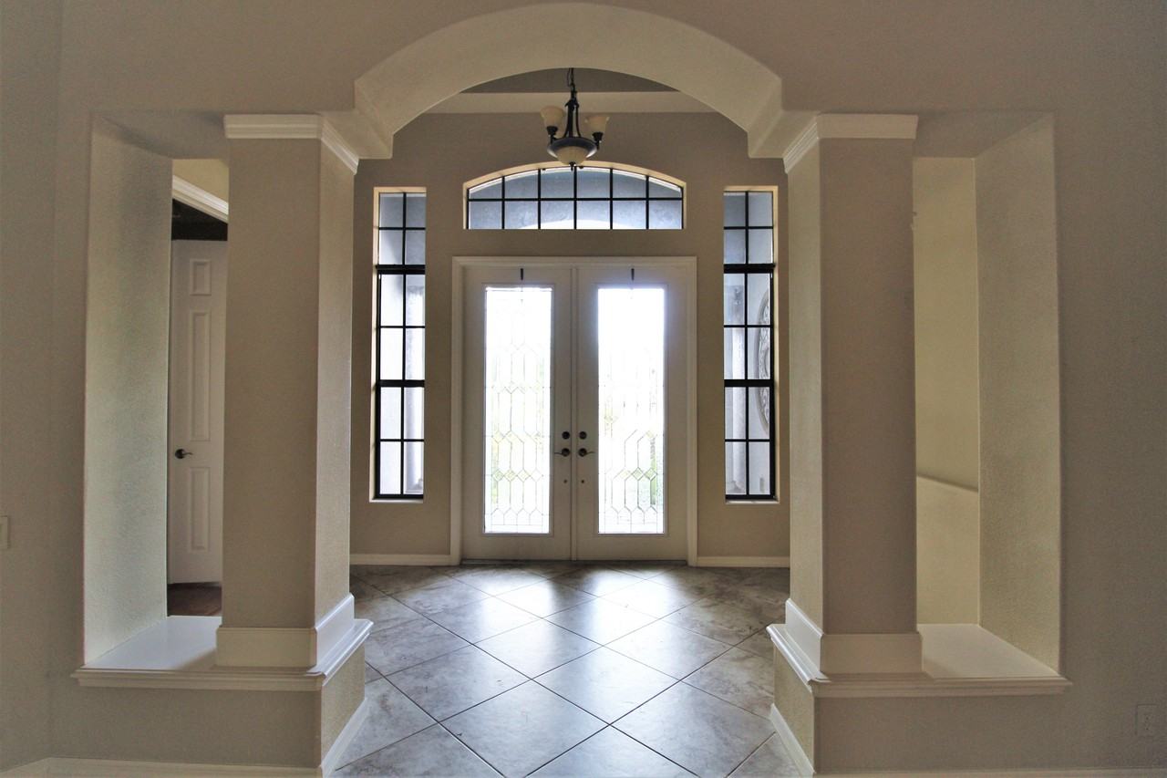 13107 Raven Ter - Photo 3 of 36