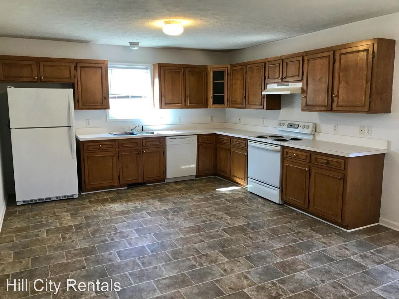 507 Bent Oak Ct - Photo 3 of 13