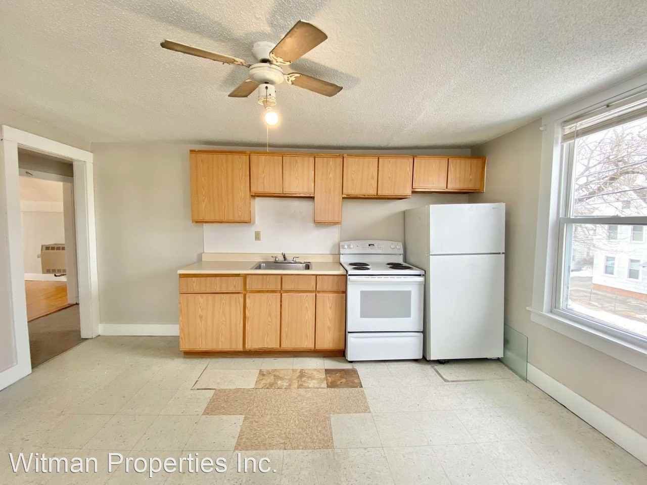 123 Davis St - Photo 3 of 8