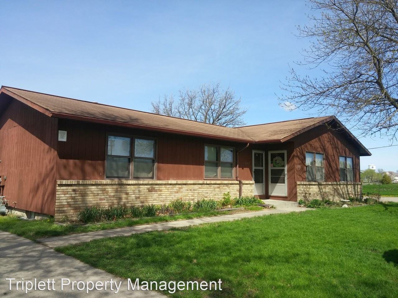 2319 Prairie Vw E - Photo 2 of 14