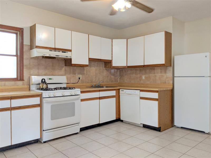 83 Yorktown Street #1R