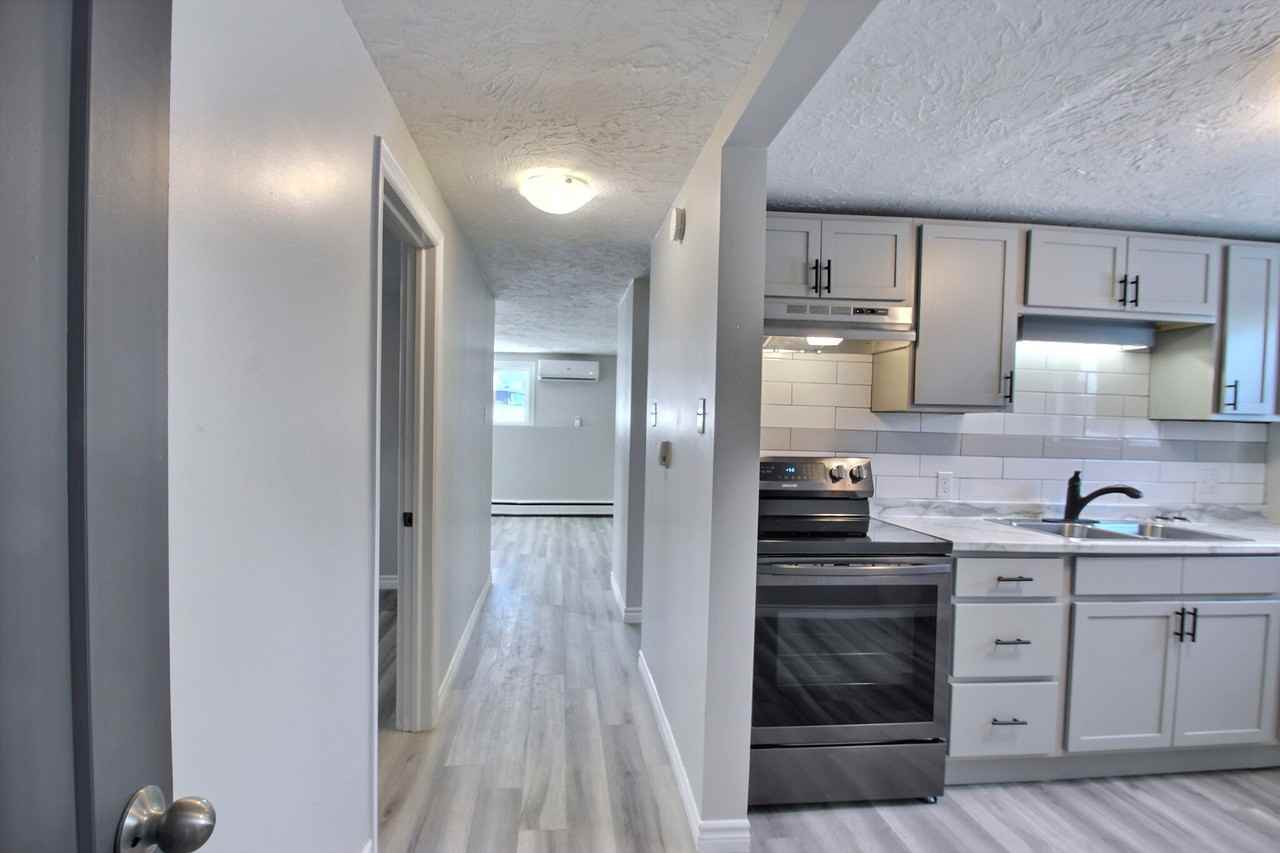 62 8 Street - 1 #1 - Photo 3 of 11
