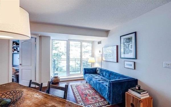 2121 Lake Shore Boulevard West #204