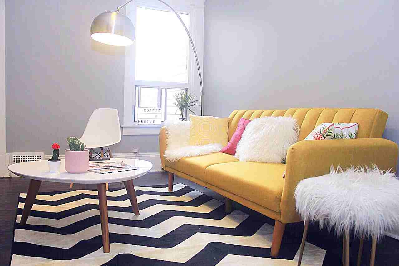 Dufferin St & Bloor St W